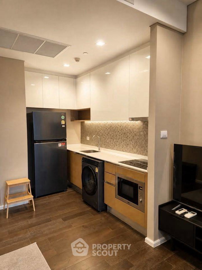 picture 24th-Floor 2-BR The Saint Residences, 100m To MRT Phahon Yothin (ID 3196896) - 9/19