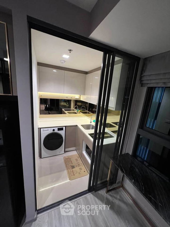 รูป คอนโด 1 ห้องนอน ชั้น 18 Ideo Sathorn-Wongwian Yai ใกล้ BTS Wongwian Yai 200 ม. (ID 3195092) - รูปที่ 7/10
