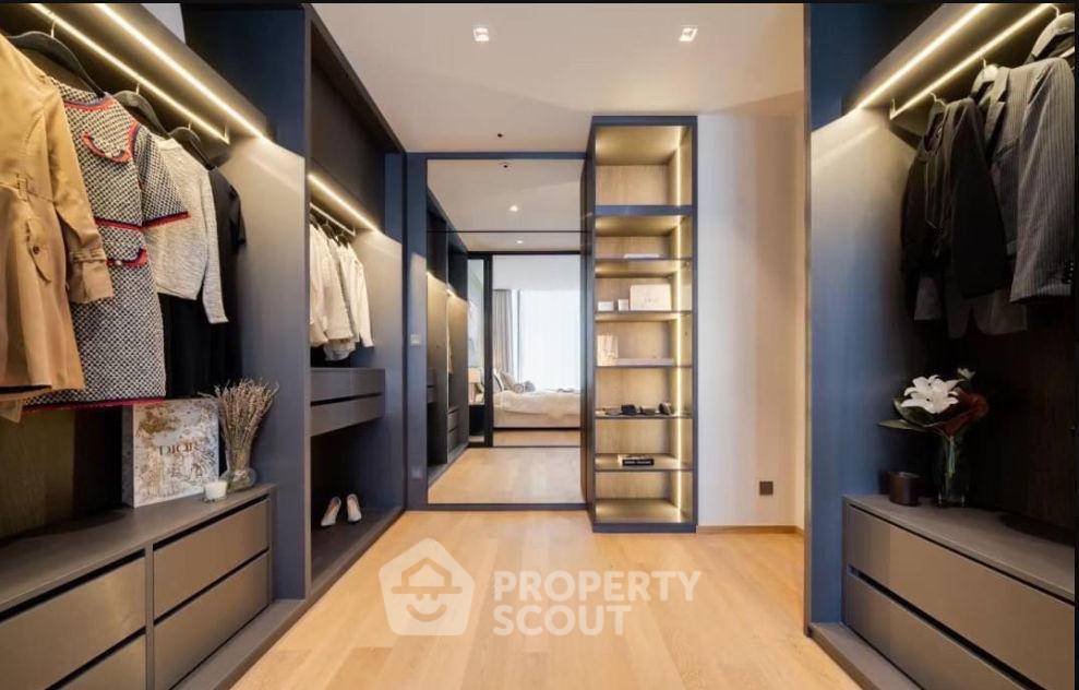 picture 2-BR 90 Sqm Condo At 28 Chidlom Near BTS Chit Lom (ID 3195989) - 12/29