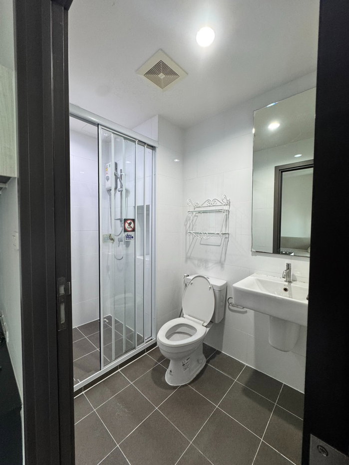 รูป ปล่อยเช่า The Base Park East Sukhumvit 77 - รูปที่ 8/13