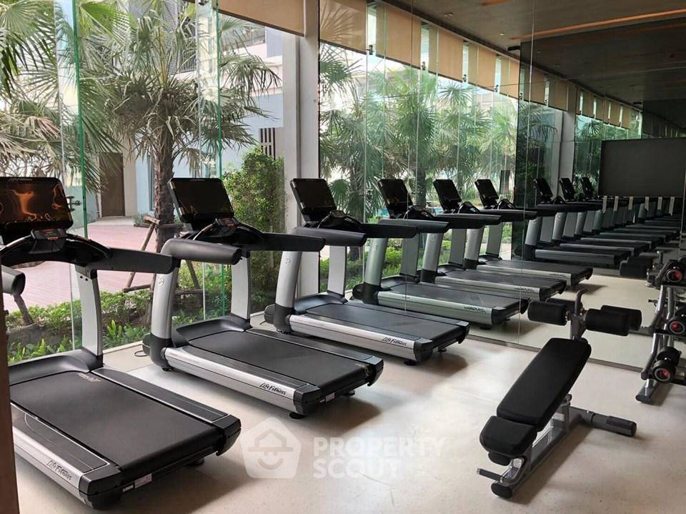 picture 24th-Floor 2-BR The Saint Residences, 100m To MRT Phahon Yothin (ID 3196896) - 14/19