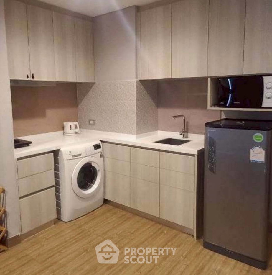 picture 29th-Floor 1-BR At The Lumpini 24, BTS Phrom Phong (ID 3191748) - 2/4