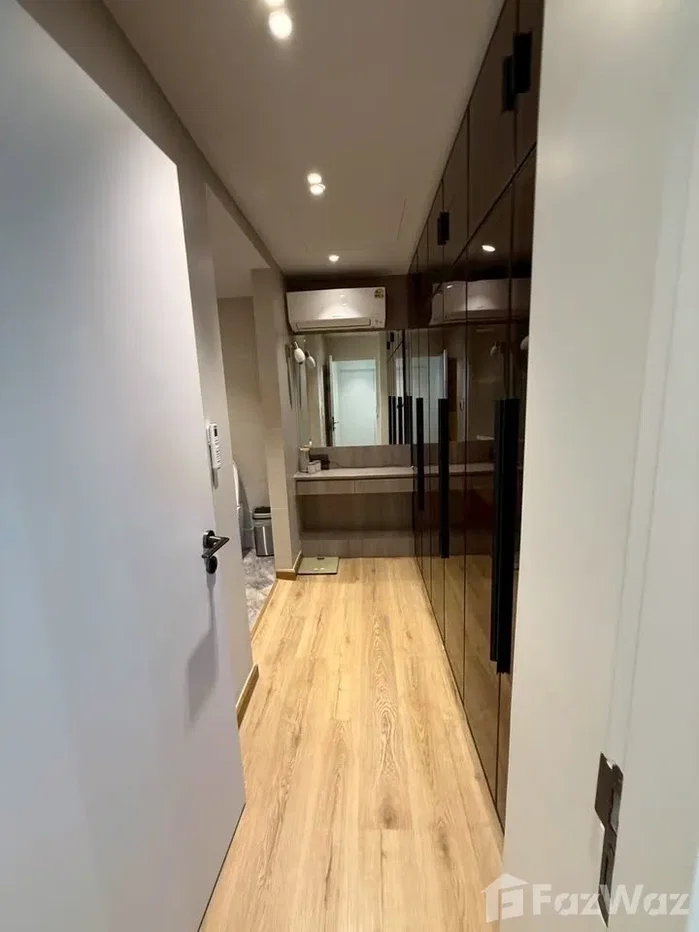 picture 2-Bedroom Corner Unit for Sale at Silom Suites Condominium 6680032 - 13/15