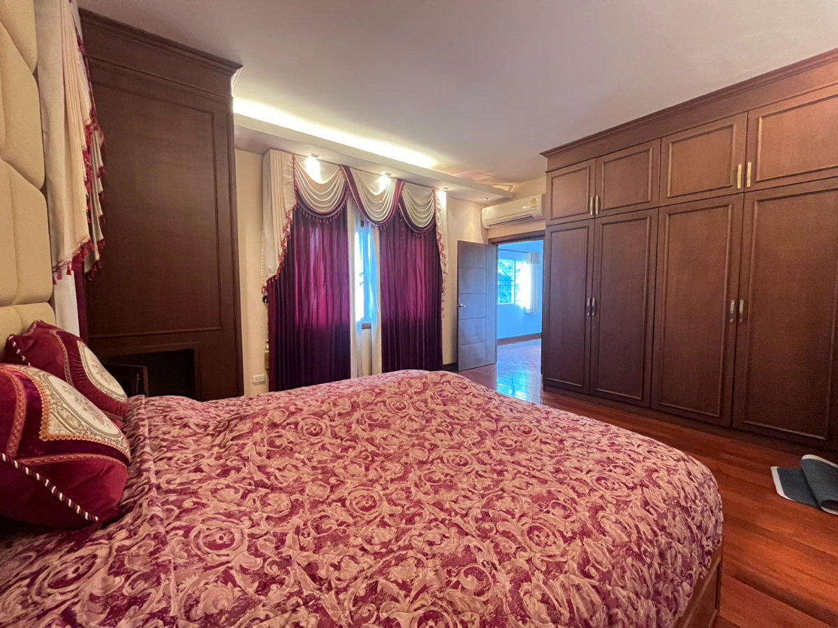 รูป บ้านเดี่ยวทำเลทอง แม่เหียะ ใกล้เทศบาลสุเทพ พื้นที่กว้าง 83 ตร.ว. ฟังก์ชันครบ พร้อมเข้าอยู่! T. 063-6649056 - รูปที่ 29/35