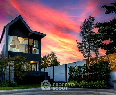 Houses for sale Petchburi : Spacious 3-BR 235 Sqm Villa At The Bluerose Sea Breeze (ID 3197084)