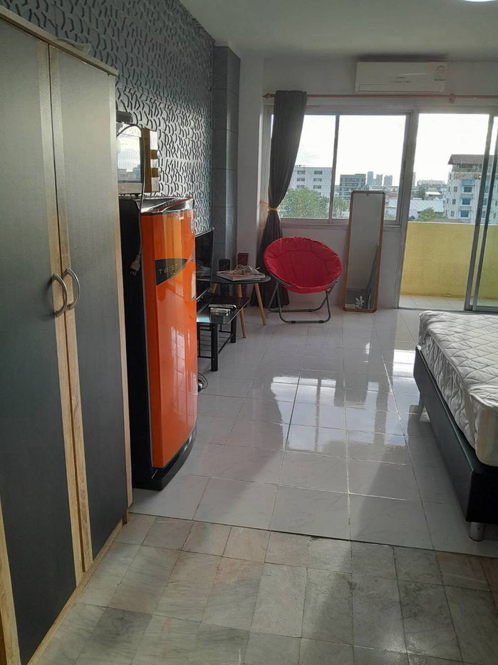 picture Family park for rent near MRT sutthisarn 2 km - 5/10