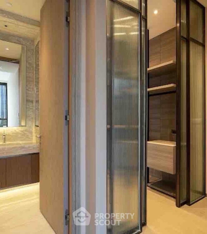 picture Pet-Friendly 1-BR, 157 Sqm | SCOPE Langsuan, 200m To BTS Chit Lom (ID 3197052) - 18/19