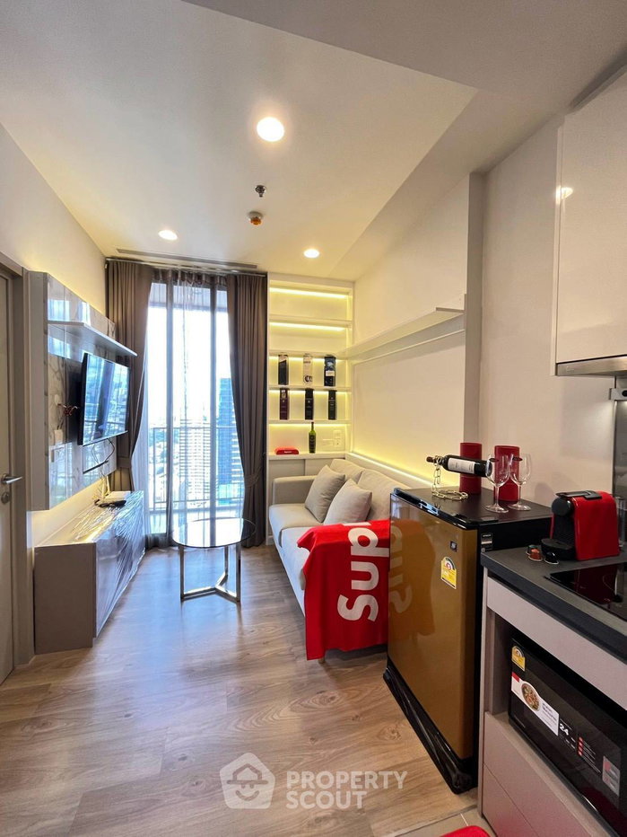 รูป คอนโด 1 ห้องนอน ชั้น 33 Oka Haus Sukhumvit 36 ใกล้ BTS ทองหล่อ (ID 3196970) - รูปที่ 1/8