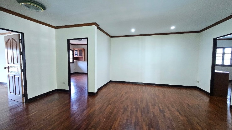 รูป 🏡#บ้านให้เช่า หมู่บ้าน เมืองเอก ใกล้ ม.รังสิต ✨ #เลี้ยงสัตว์ได้ 💥 บ้านเดี่ยวหลังใหญ่ บนพื้นที่ 105 ตร.วา - รูปที่ 11/11