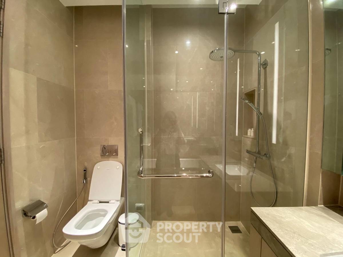 picture 3-BR 144 Sqm At Magnolias Waterfront Residences, BTS Saphan Taksin (ID 3196956) - 9/16