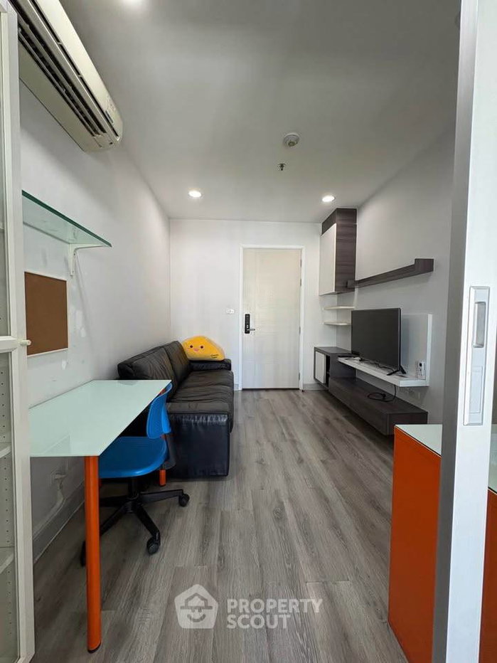picture 200m From BTS Saint Louis | 1-BR At Centric Sathorn-St. Louis (ID 3198233) - 3/6