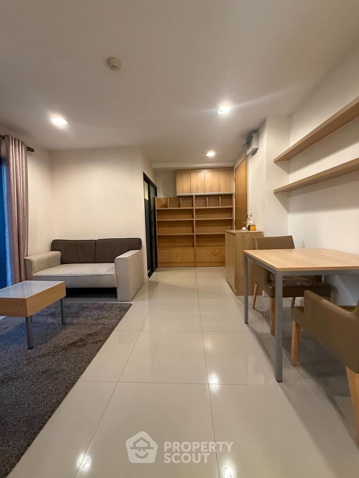 picture 300m To BTS Ekkamai | 1-BR Zenith Place Sukhumvit 42 Condominium (ID 3195457) - 4/11