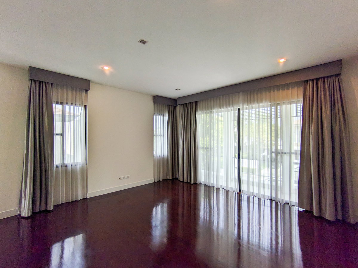 picture (LH) Ladawan Rattanathibet, 200.3 sq. wah, 4 Bed, 4 Bath, 1 Maid, next to MRT Bang R - 14/26