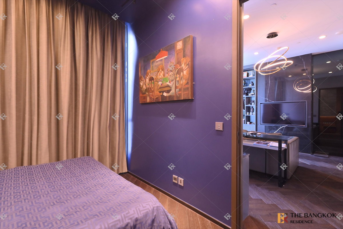 picture The Esse Sukhumvit 36 🌃Luxury Unit with Dark Modern Interior , near Bts ThongLo - 6/12