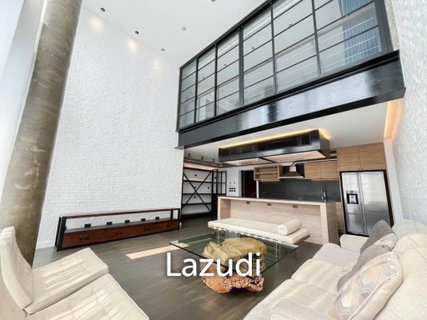 4 bedroom 4 bathroom duplex condo 255 sqm. at Penthouse Condominium 3 for sale