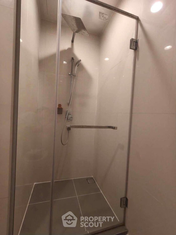 picture 37th-Floor 2-BR Oka Haus Sukhumvit 36, BTS Thong Lor (ID 3199997) - 5/15