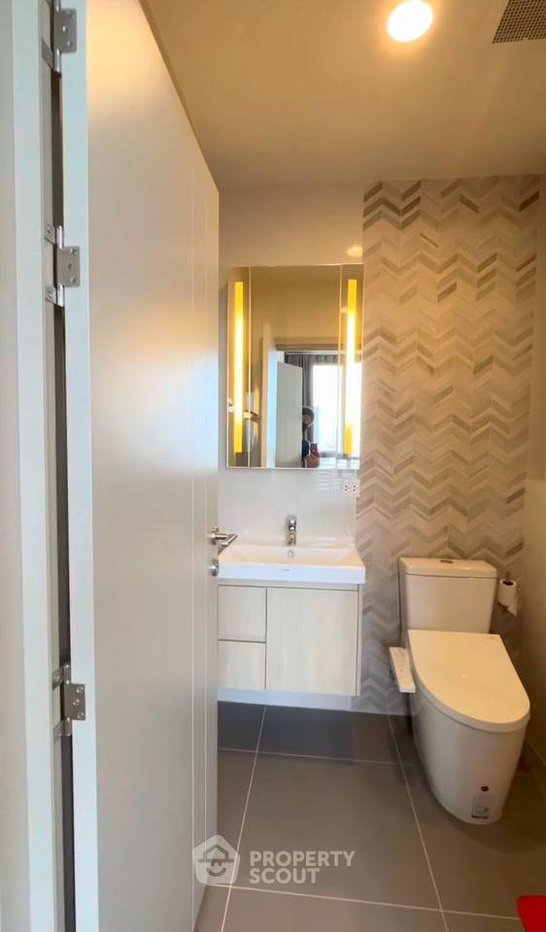 picture 33rd-Floor 1-BR At Oka Haus Sukhumvit 36 Near BTS Thong Lor (ID 3198644) - 7/9