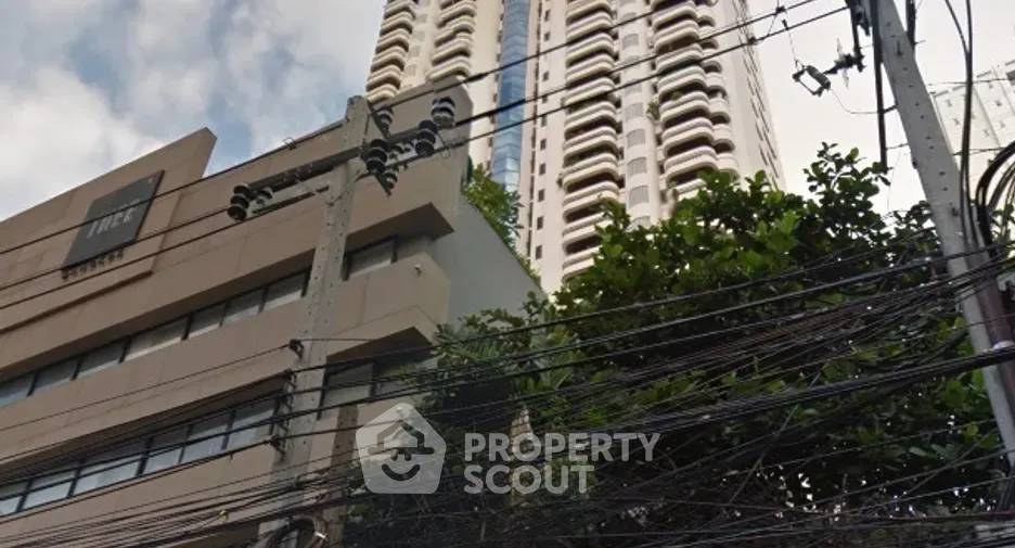 รูป คอนโด 3 ห้องนอน ขนาด 306 ตร.ม. Windsor Tower Condominium BTS อโศก (ID 3198426) - รูปที่ 1/5