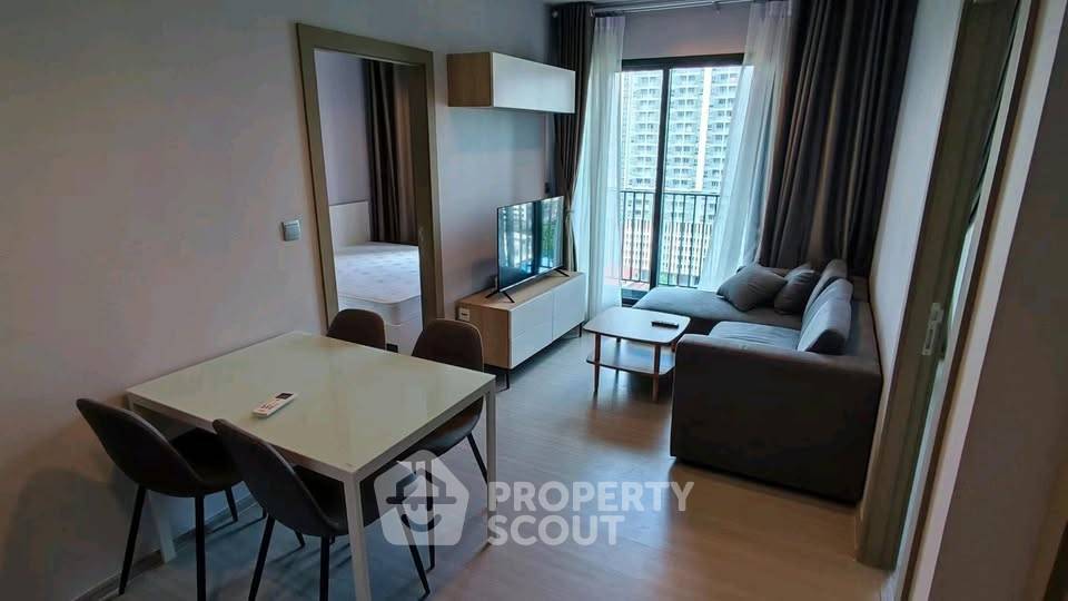 picture 15th-Floor 1-BR Life Asoke - Rama 9 Near MRT Phra Ram 9 (ID 3195233) - 3/9