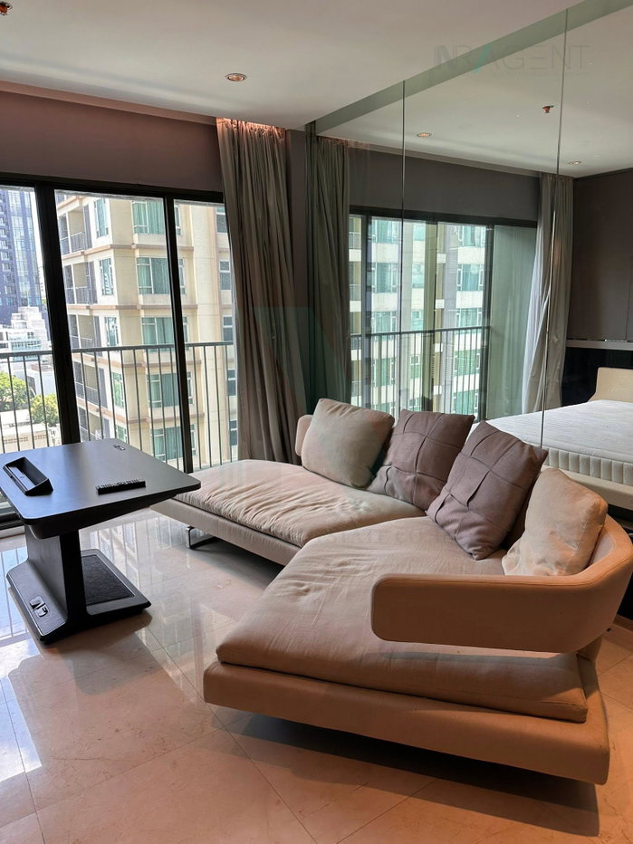 picture 📌 For Rent Condo NOBLE SOLO Building 1, Floor 9,1 bed room, Room size 67 sqm - 3/8