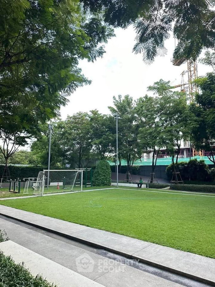 picture 25th-Floor 2-BR Condo At Ideo O2 Near BTS Bang Na (ID 3200629) - 18/20