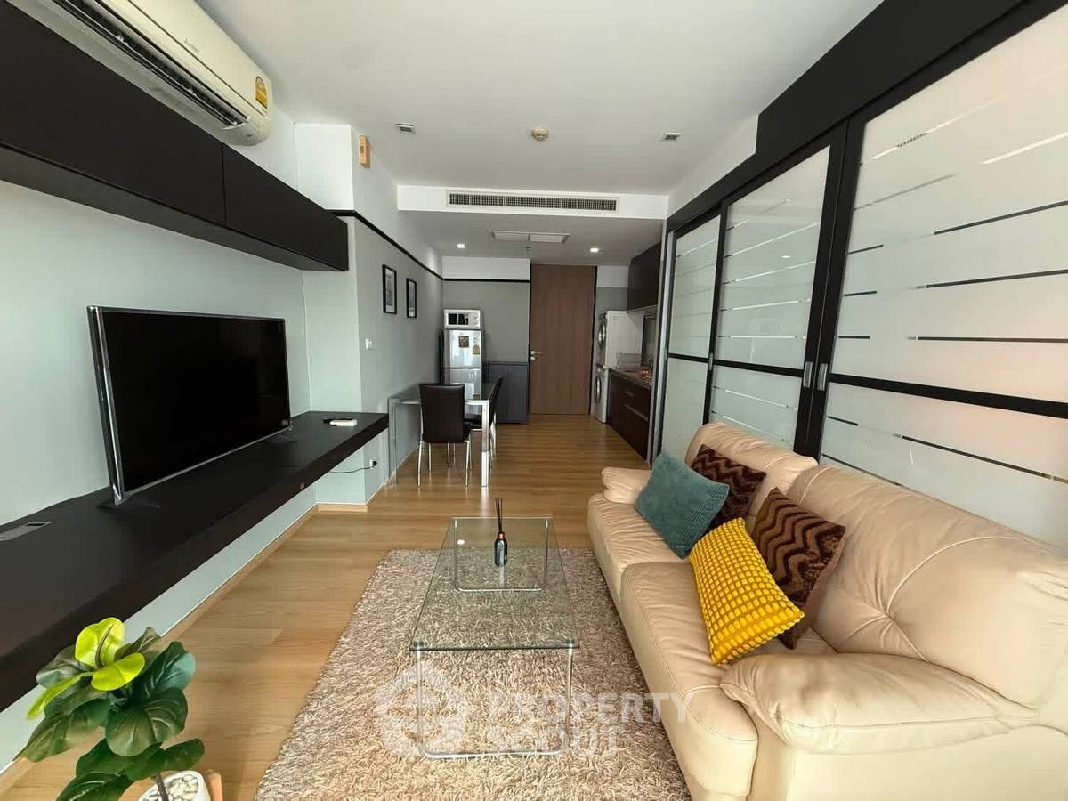 รูป ใกล้ BTS ทองหล่อ 100 ม. | 1 ห้องนอน 40 ตร.ม. Noble Remix (ID 3200204) - รูปที่ 3/8