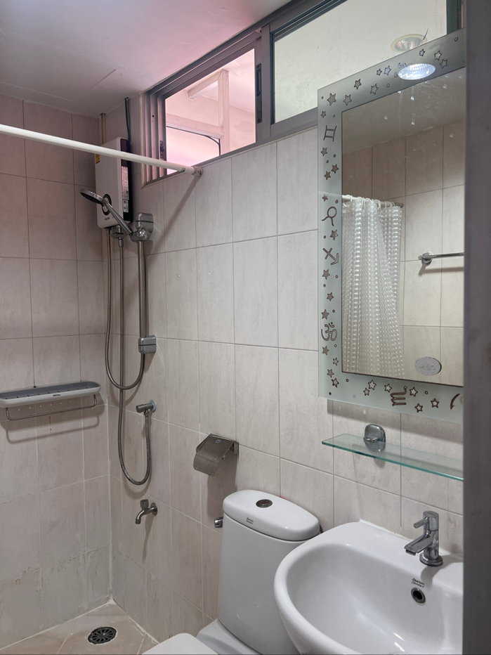 รูป Aree place, large studio 44 sqm. , cozy room - รูปที่ 18/29
