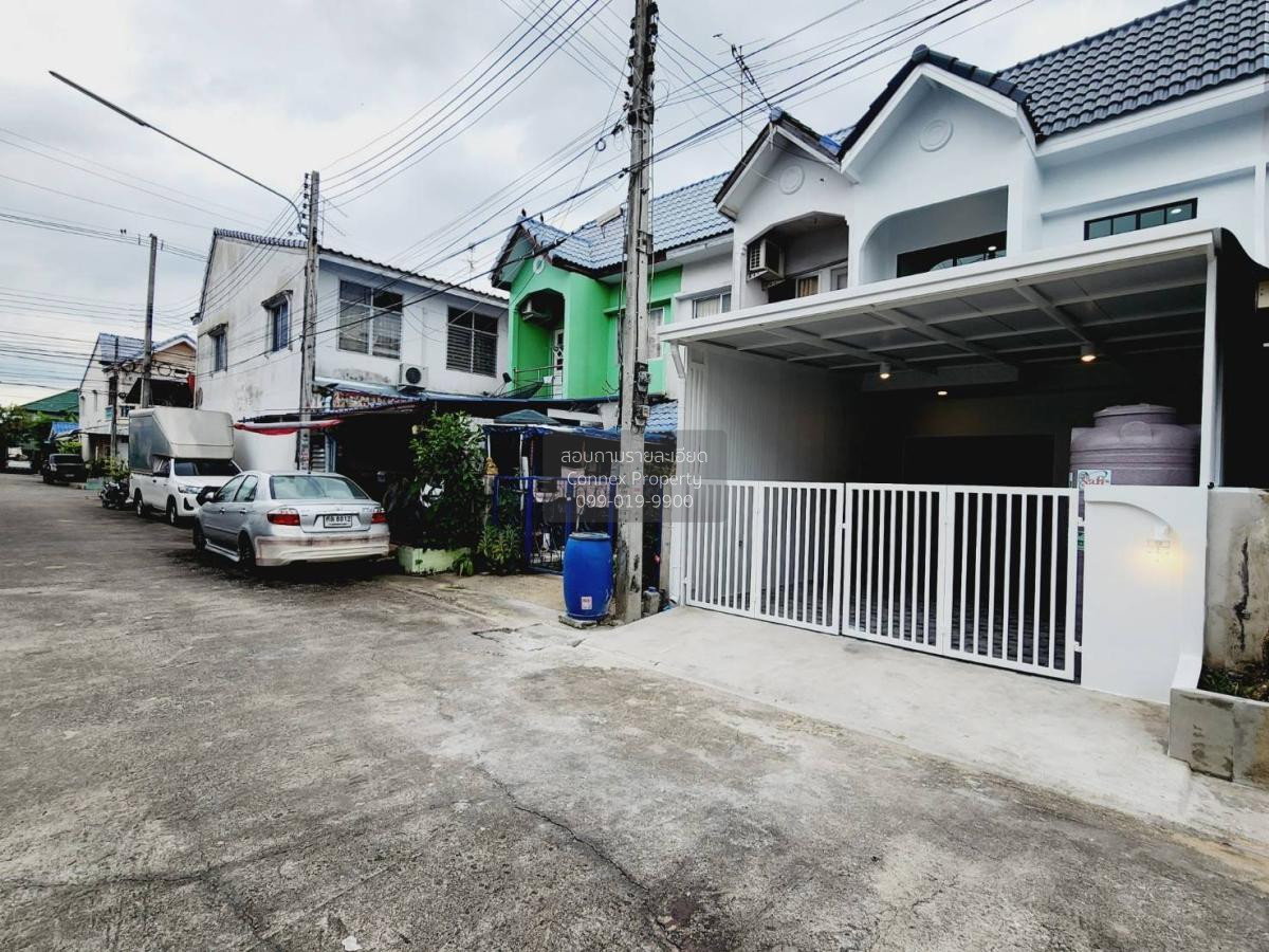 รูป ขายทาวน์เฮ้าส์/ทาวน์โฮม  บ้านอยู่เจริญ 3 รีโนเวทใหม่ BTS-คูคต ลำลูกกา ลำลูกกา ปทุมธานี CX-132027 ✅ ทักไลน์ @connexproperty ตอบทันที ทีมงานมืออาชีพ ✅ - รูปที่ 3/12