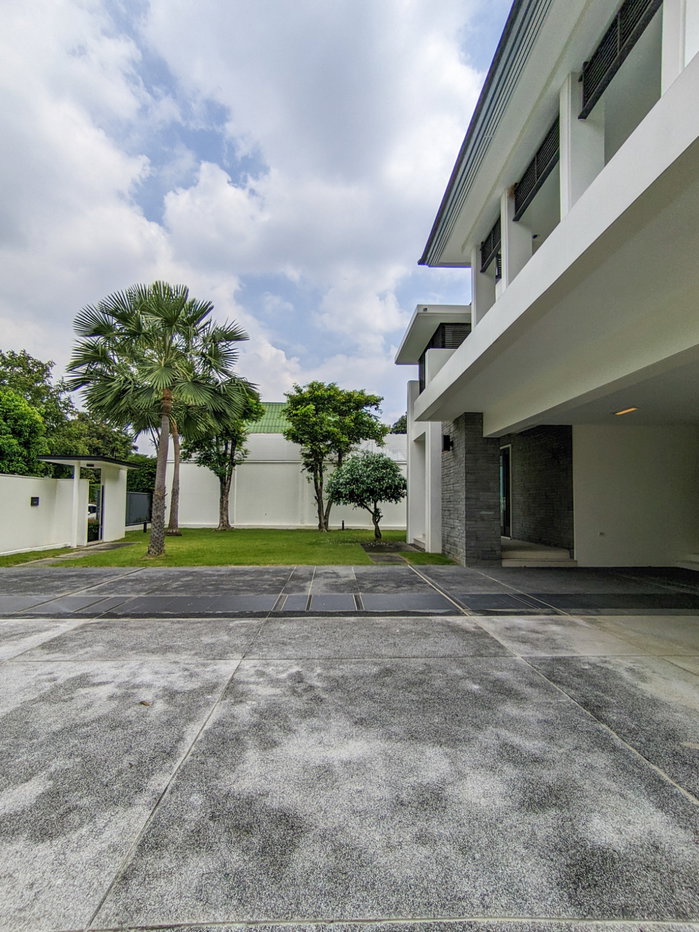 picture (LH) Ladawan Rattanathibet, 200.3 sq. wah, 4 Bed, 4 Bath, 1 Maid, next to MRT Bang R - 3/26