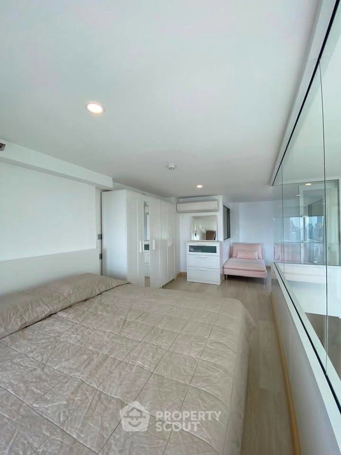 picture 40th-Floor 2-BR Knightsbridge Prime Sathorn Near BTS Saint Louis (ID 3198597) - 20/26