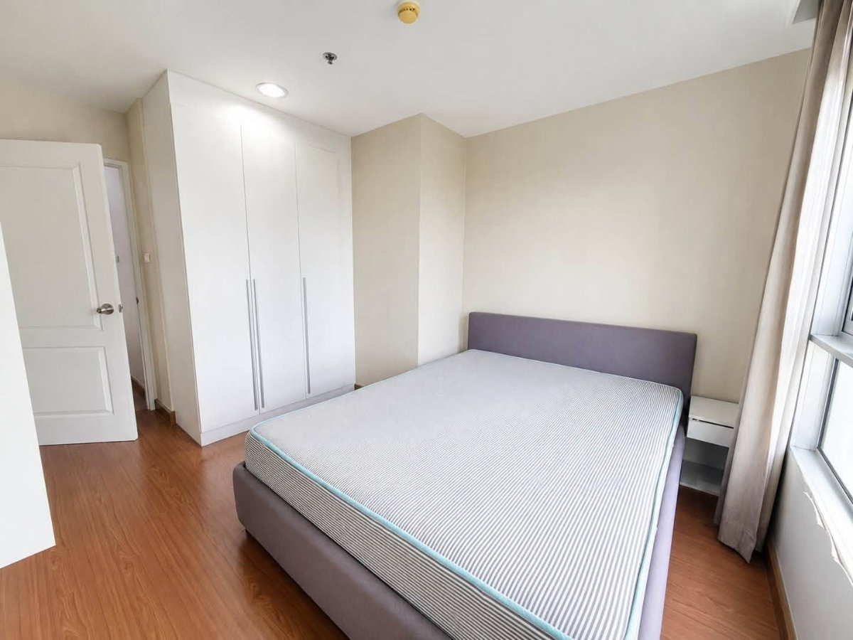 picture Hot Deal! High-Floor Corner Unit for Sale: Belle Grand Rama 9 - 8/9