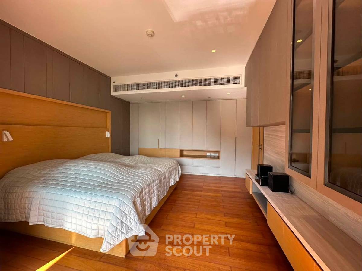 picture Spacious 1-BR 159 Sqm At The Pano Rama 3 For Sale (ID 3198591) - 5/8