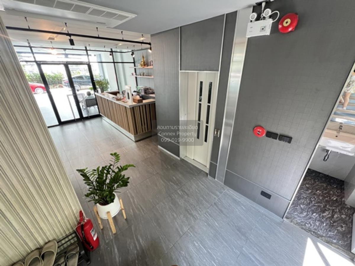 รูป ขายสำนักงาน โฮมออฟฟิศ  4.5 ชั้น ตึกมุม The Mixx แพรกษา ใกล้ BTS แพรกษา เพียง 850 ม. CX-136673 ✅ ทักไลน์ @connexproperty ตอบทันที ทีมงานมืออาชีพ ✅ - รูปที่ 9/12