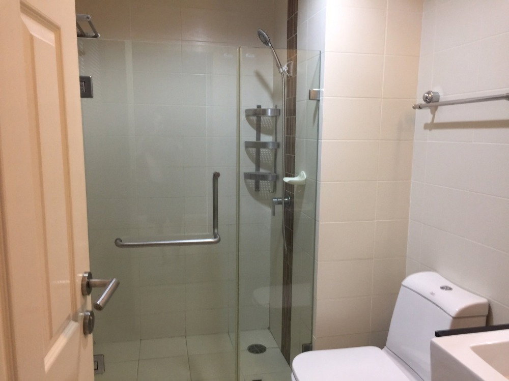 picture Chewathai Ratchaprarop【𝐒𝐄𝐋𝐋 & 𝐑𝐄𝐍𝐓】🔥Warm, comfortable color scheme, good space.🔥 Contact Line ID: @hacondo - 5/5