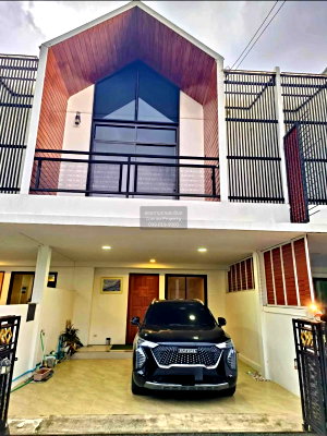 Townhouses for sale Bangkok : For Sale Townhouse/Townhome  , TRI Soranakom Home , Si Kan , Don Mueang , Bangkok , CX-133200 ✅ Live chat with us ADD LINE @connexproperty ✅