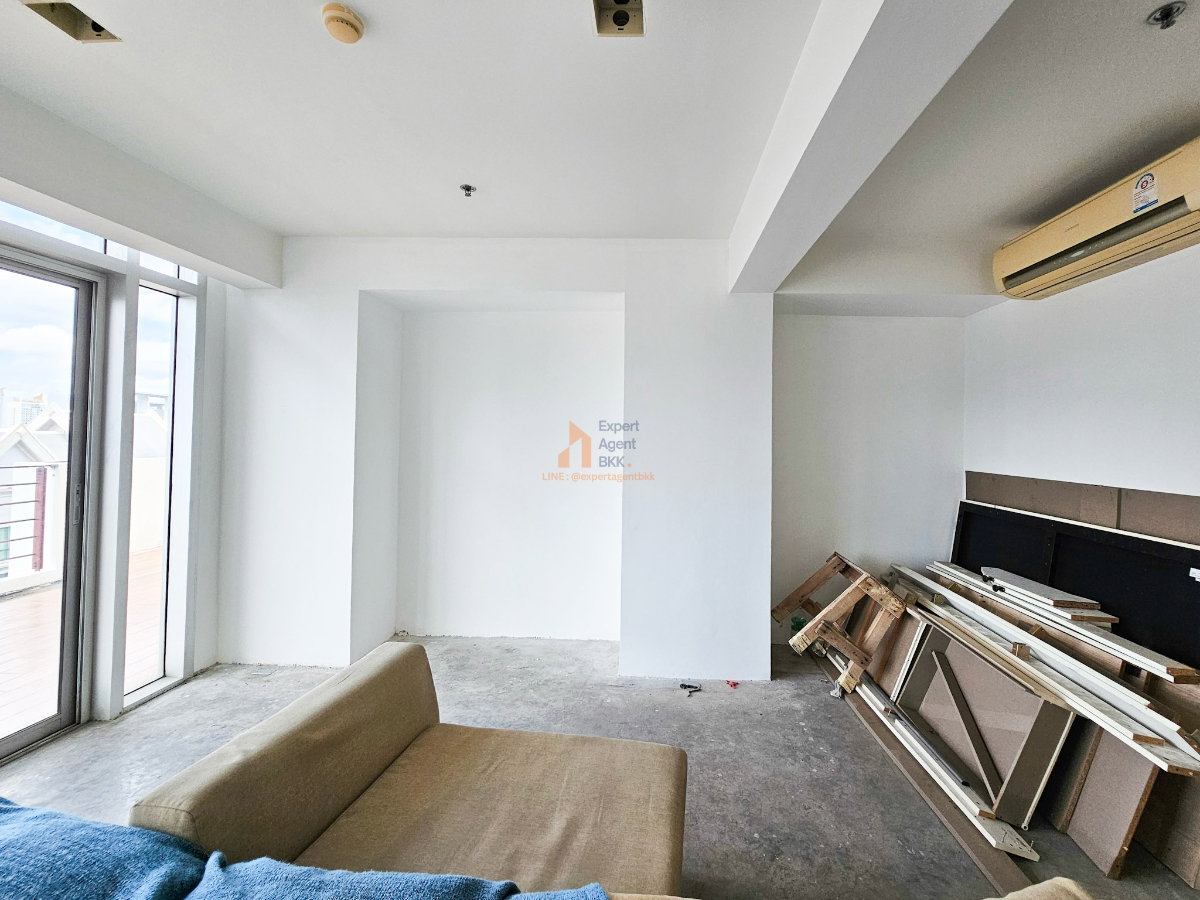 picture Rare Item! Penthouse SALE : My Resort Bangkok - 5/15