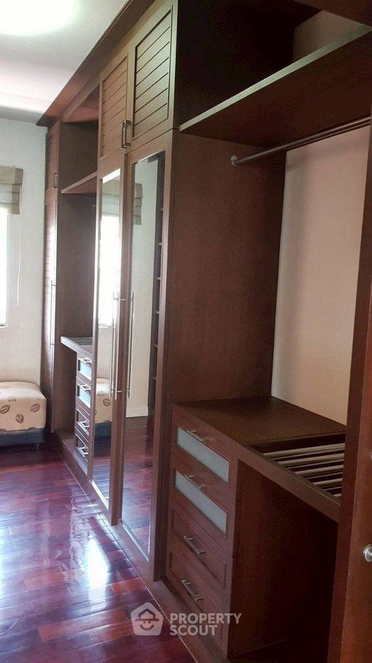 picture 3-Bedroom House, 200 Sqm, In Prawet Bangkok (ID 3201461) - 8/13