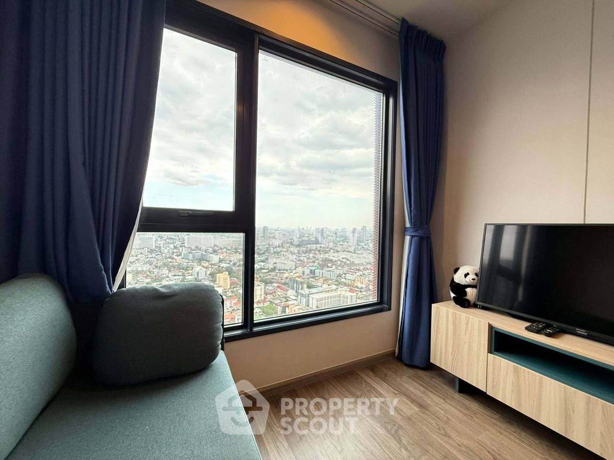 picture 35th-Floor 1-BR Life Ladprao Valley Near BTS Ha Yaek Lat Phrao (ID 3198920) - 3/12