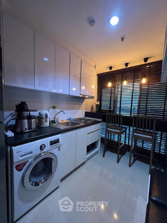 picture 1-BR Condo At Aspire Sukhumvit 48 Near BTS Phra Khanong (ID 3143619) - 8/23
