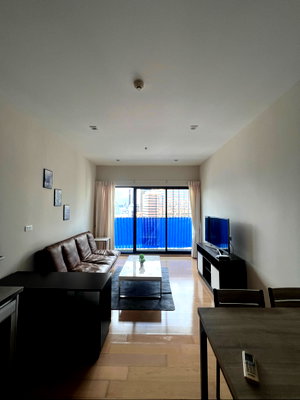 Condos for rent : Unblocked view, just minutes’ walk from Ari station 49 sqm.