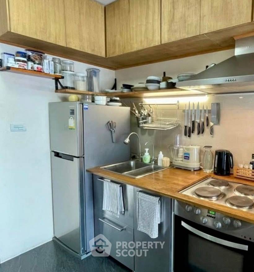 picture 2-BR Condo At A Space Asoke-Ratchada Near MRT Phra Ram 9 (ID 3195742) - 2/6