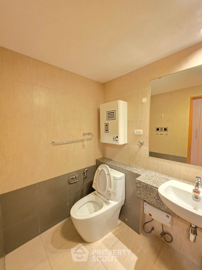 รูป คอนโด 2 ห้องนอน The Clover Thonglor Residence ใกล้ BTS ทองหล่อ (ID 3200126) - รูปที่ 11/13