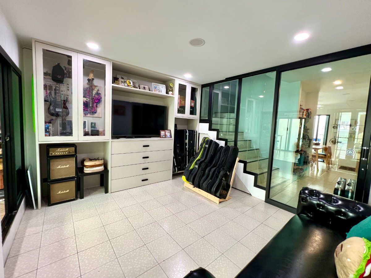 รูป เจ้าของขายเอง ทาวน์โฮม 3 ชั้น ใกล้เซ็นทรัลพระรามสอง - รูปที่ 4/21