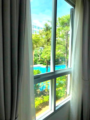 Condos for rent Chiang Mai : D condo nim For Rent! 1bed, pool View.Next to Central Chiangmai 400.