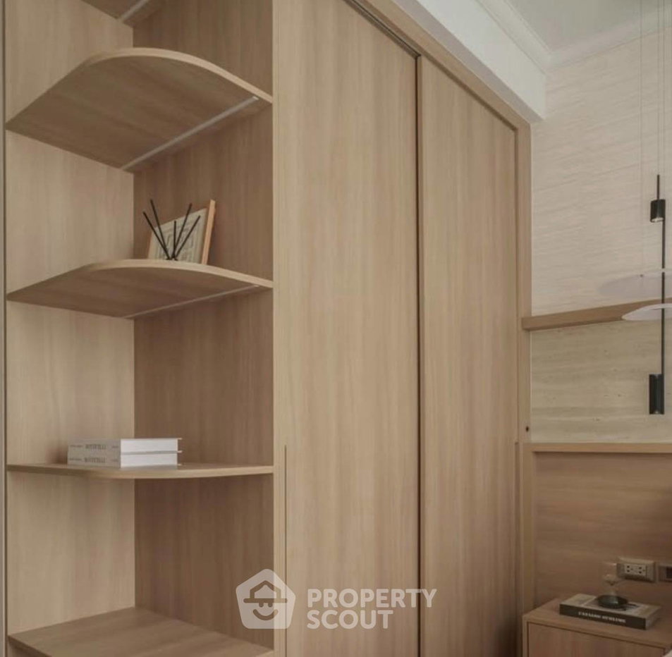 picture 2-BR Condo At Supalai Oriental Sukhumvit 39 Near MRT Phetchaburi (ID 3160191) - 5/7