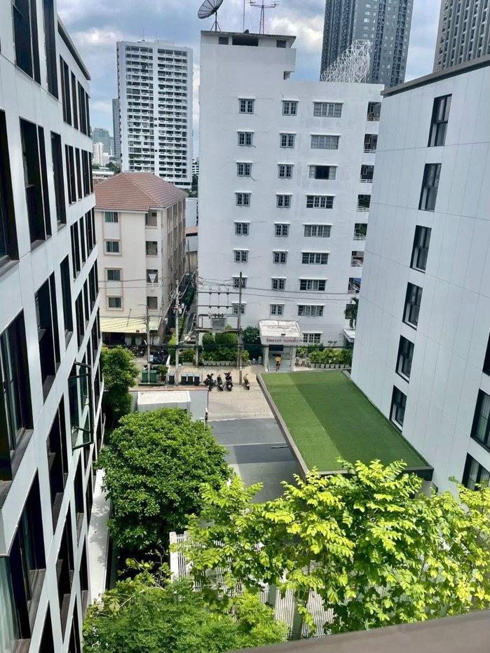 รูป *** ให้เช่าคอนโด : แชปเตอร์ ทองหล่อ25  1 ห้องนอน ห้องสวย เฟอร์ครบ วิวสระ (Chapter Thonglor 25) *** - รูปที่ 10/10