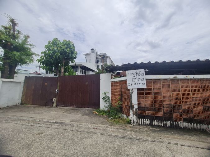 Land for sale, 125 sq wah, Bang Sue