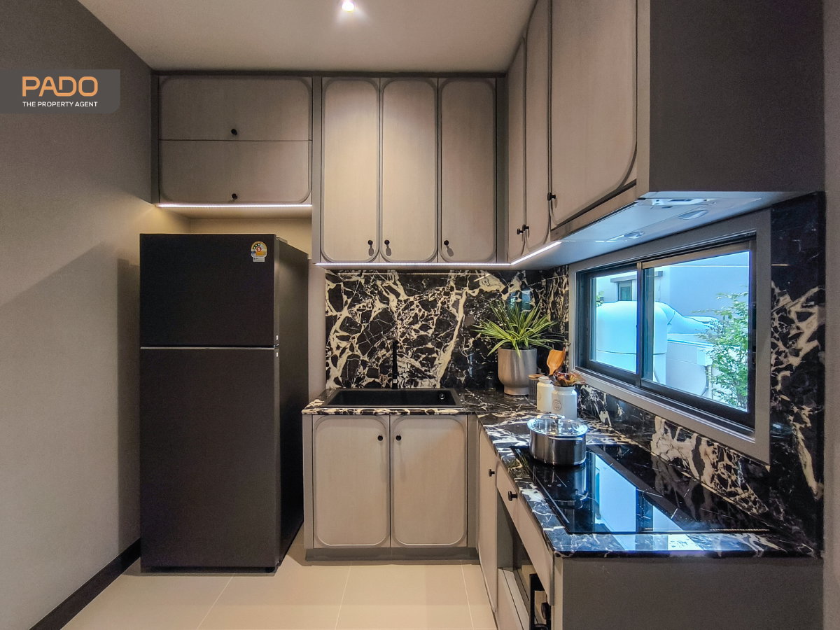 picture (SC Asset) Sale : Show Unit, Bangkok Boulevard Ngam Wong Wan, Solis (M) Type, MRT Bang Krasor. - 7/21
