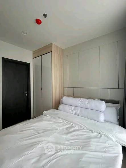 picture 100m To MRT Huai Khwang | 1-BR At XT Huaikhwang (ID 3198555) - 5/5