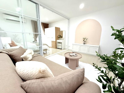 Condos for sale : For sale🔥 regent home 6/2 fully furnished room
